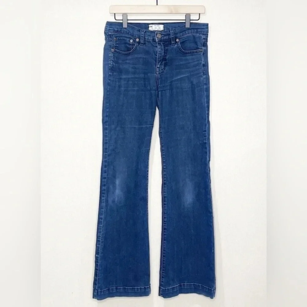 Free People Dark Wash‎ Flare Jeans Hippie Boho Size 28